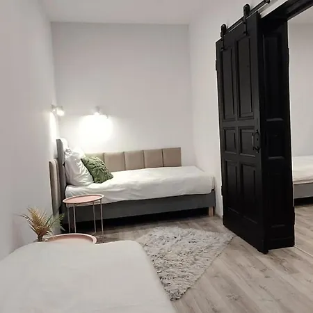 View Saperow - Parter, Przy Centrum *