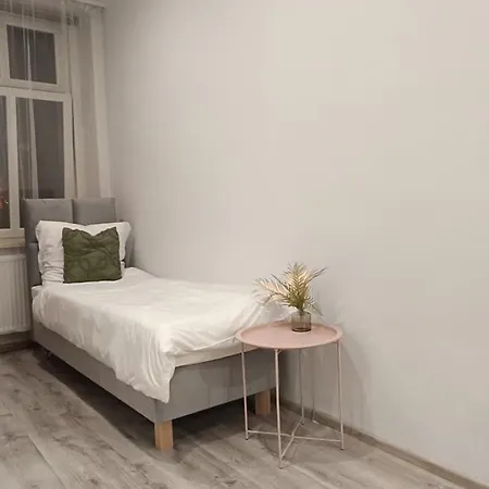 View Saperow - Parter, Przy Centrum Apartmán Świdnica
