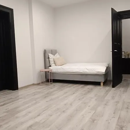 View Saperow - Parter, Przy Centrum * Świdnica